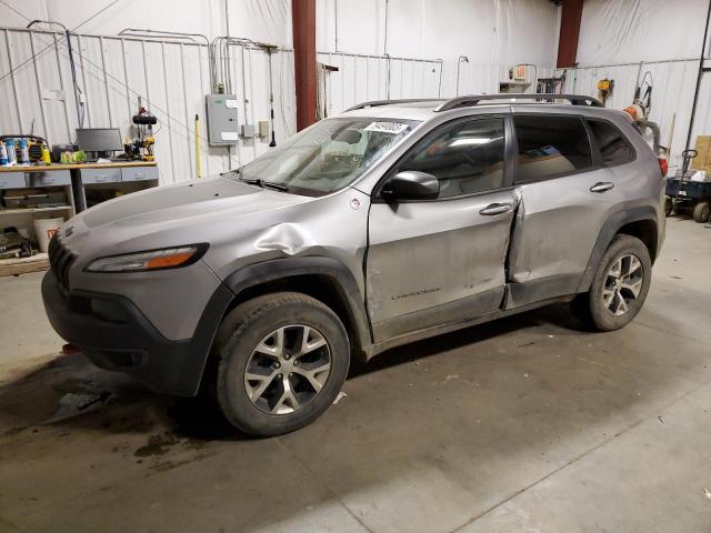  Salvage Jeep Cherokee