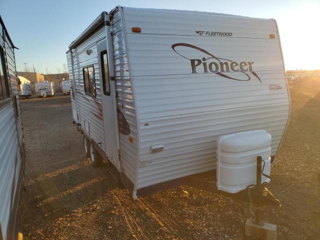  Salvage Fleetwood Pioneer