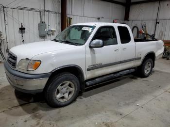  Salvage Toyota Tundra