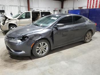 Salvage Chrysler 200