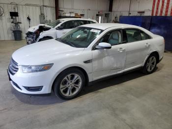  Salvage Ford Taurus