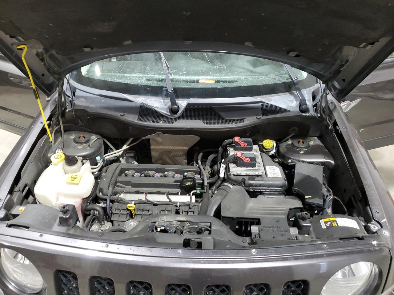 Jeep Patriot Latitude Image 7