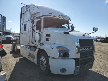  Salvage Mack Anthem
