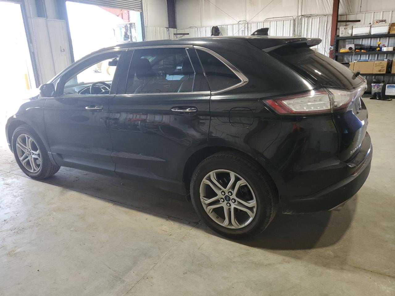 Ford Edge Titanium Image 2