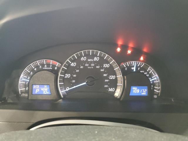 Toyota Camry L Image 2