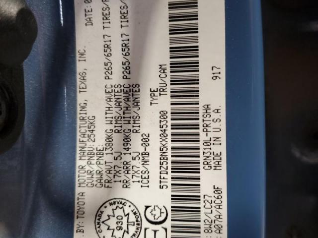 Toyota Tacoma Double Cab Image 4