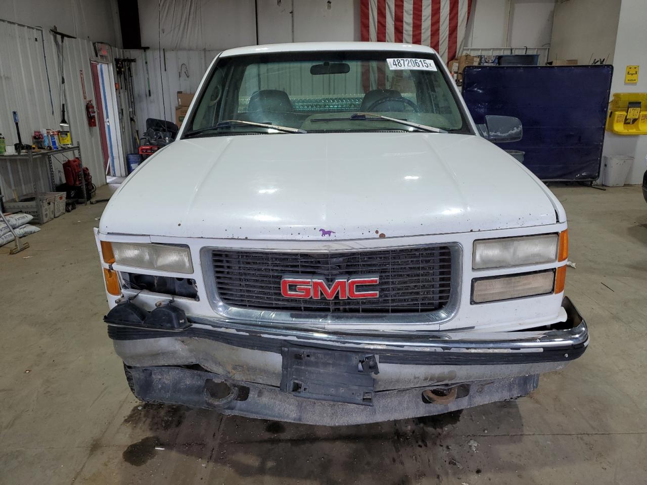 GMC Sierra K1500 Image 11