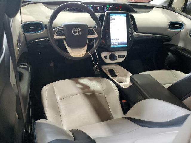 Toyota Prius Image 9