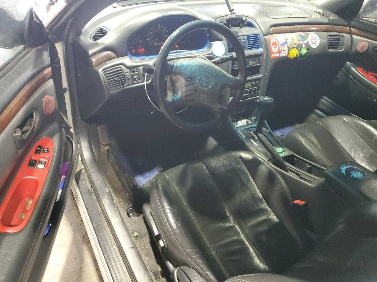 Toyota Camry Se Image 9