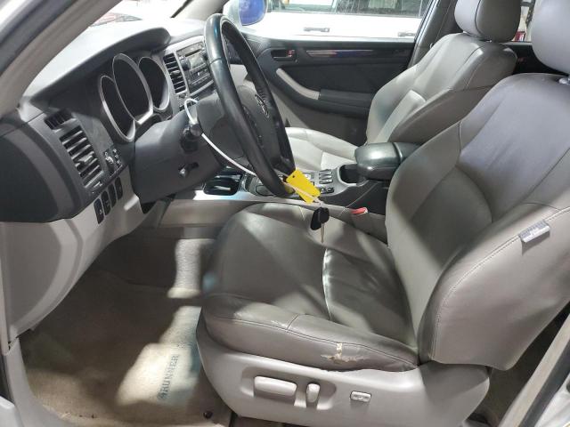 Toyota 4Runner Limited Image 2