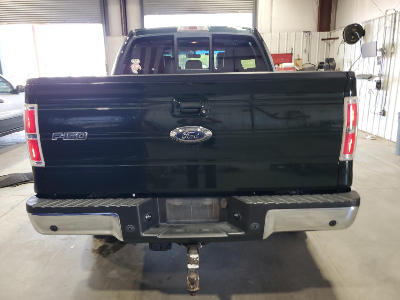 Ford F-150 Supercrew Image 9