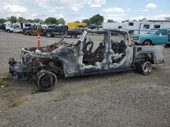  Salvage Jeep Gladiator