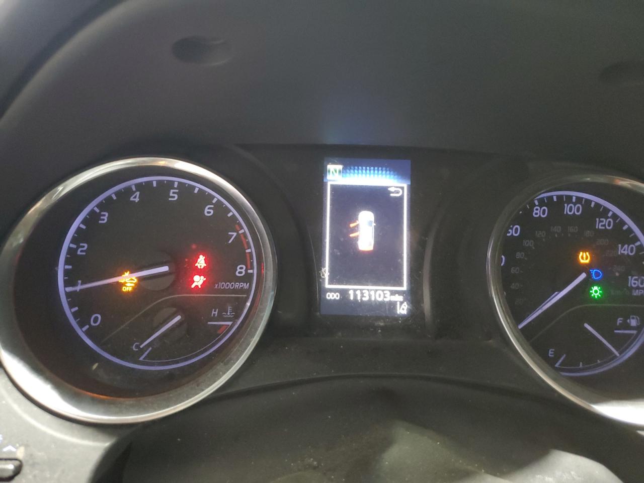 Toyota Camry L Image 6