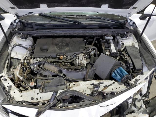 Toyota Camry L Image 5