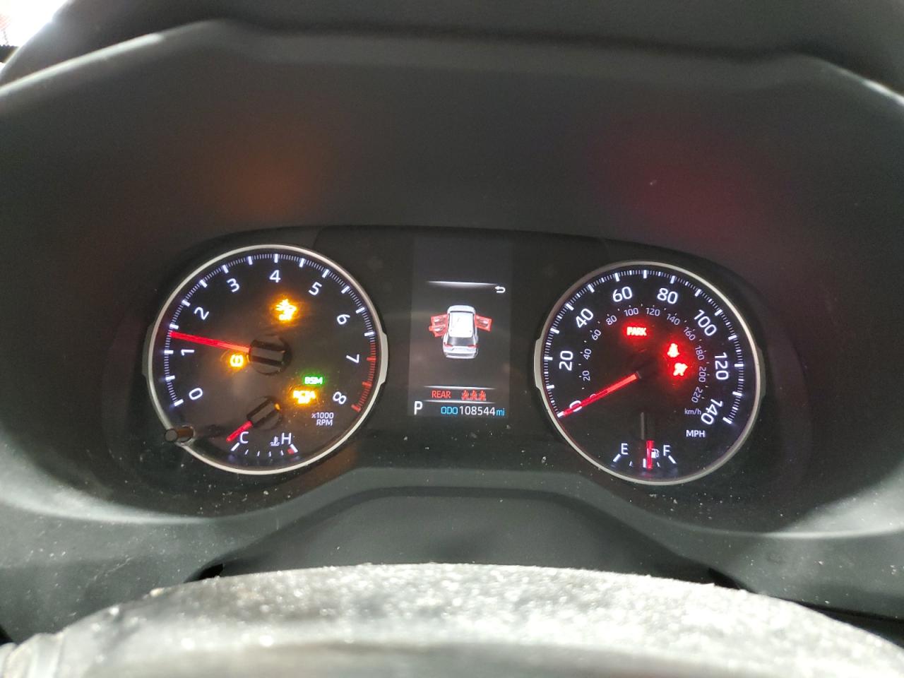 Toyota RAV4 Le Image 10