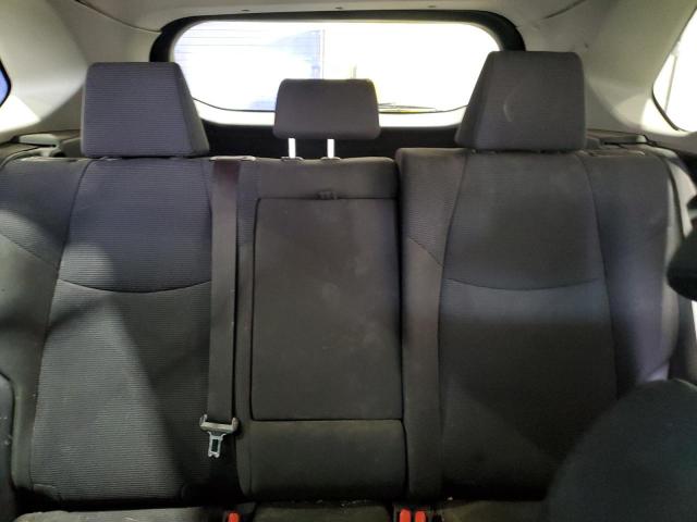 Toyota RAV4 Le Image 7