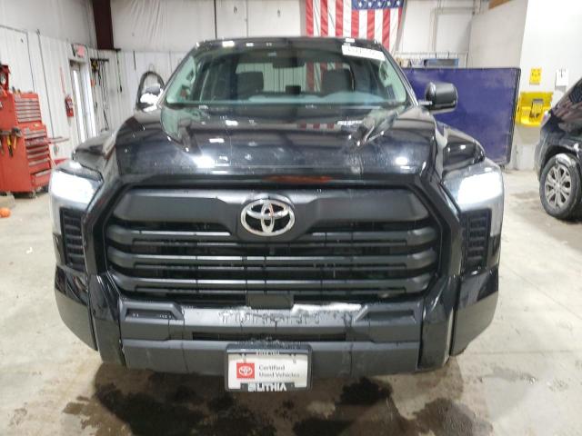 Toyota Tundra Crewmax Sr Image 2