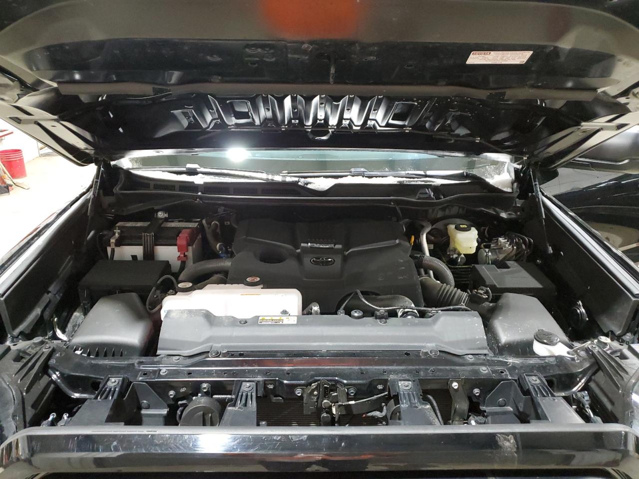 Toyota Tundra Crewmax Sr Image 9