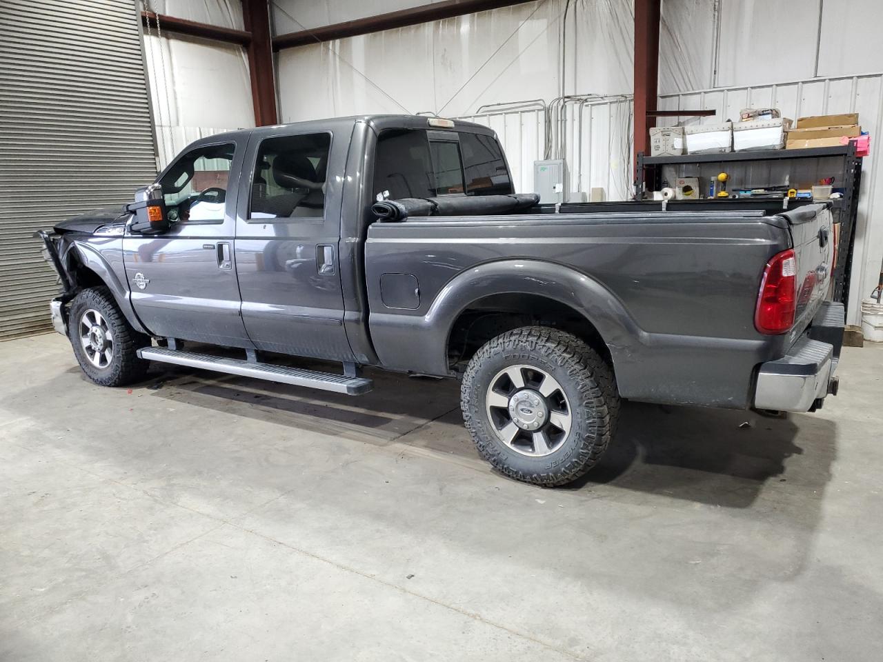 Ford F-250 Super Duty Image 2