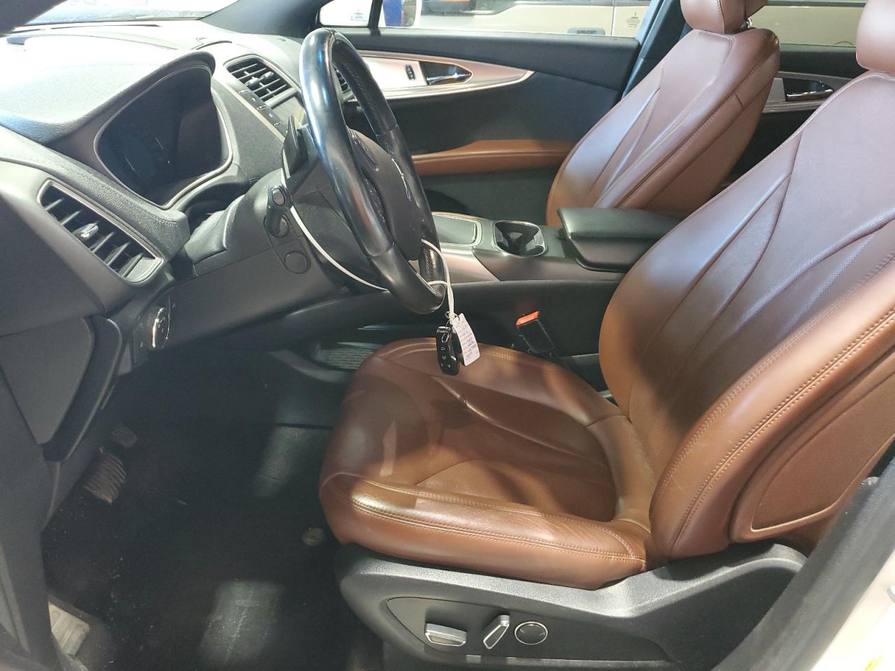 Lincoln MKX Reserve Image 8