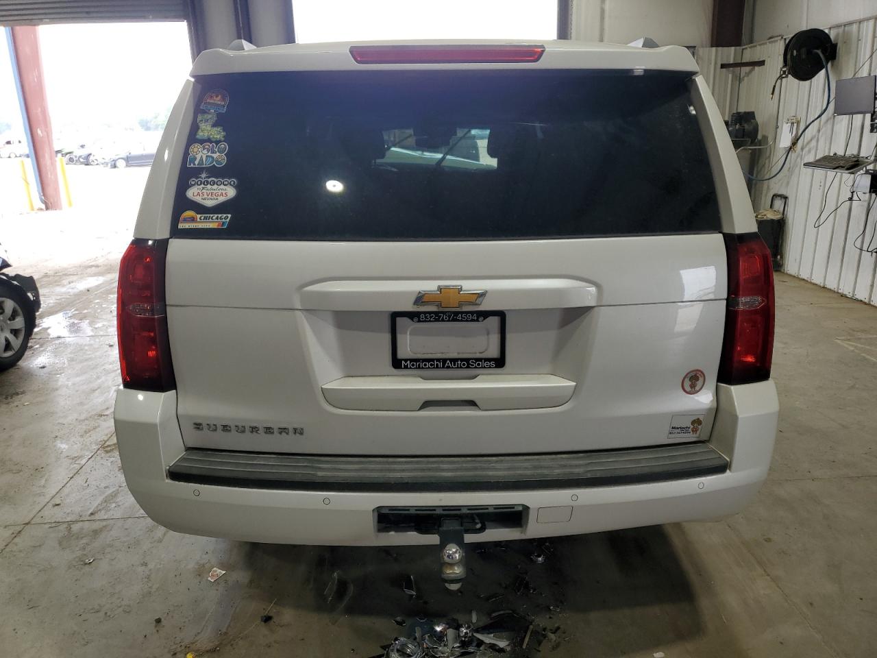 Chevrolet Suburban C1500 Lt Image 5