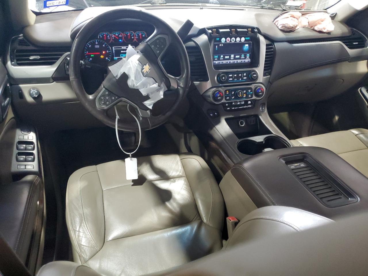 Chevrolet Suburban C1500 Lt Image 6