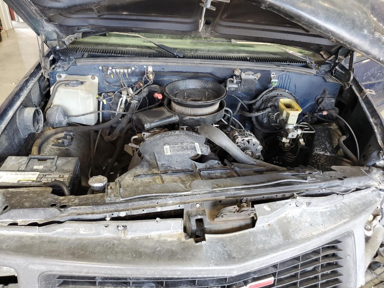 GMC Sierra C1500 Image 6