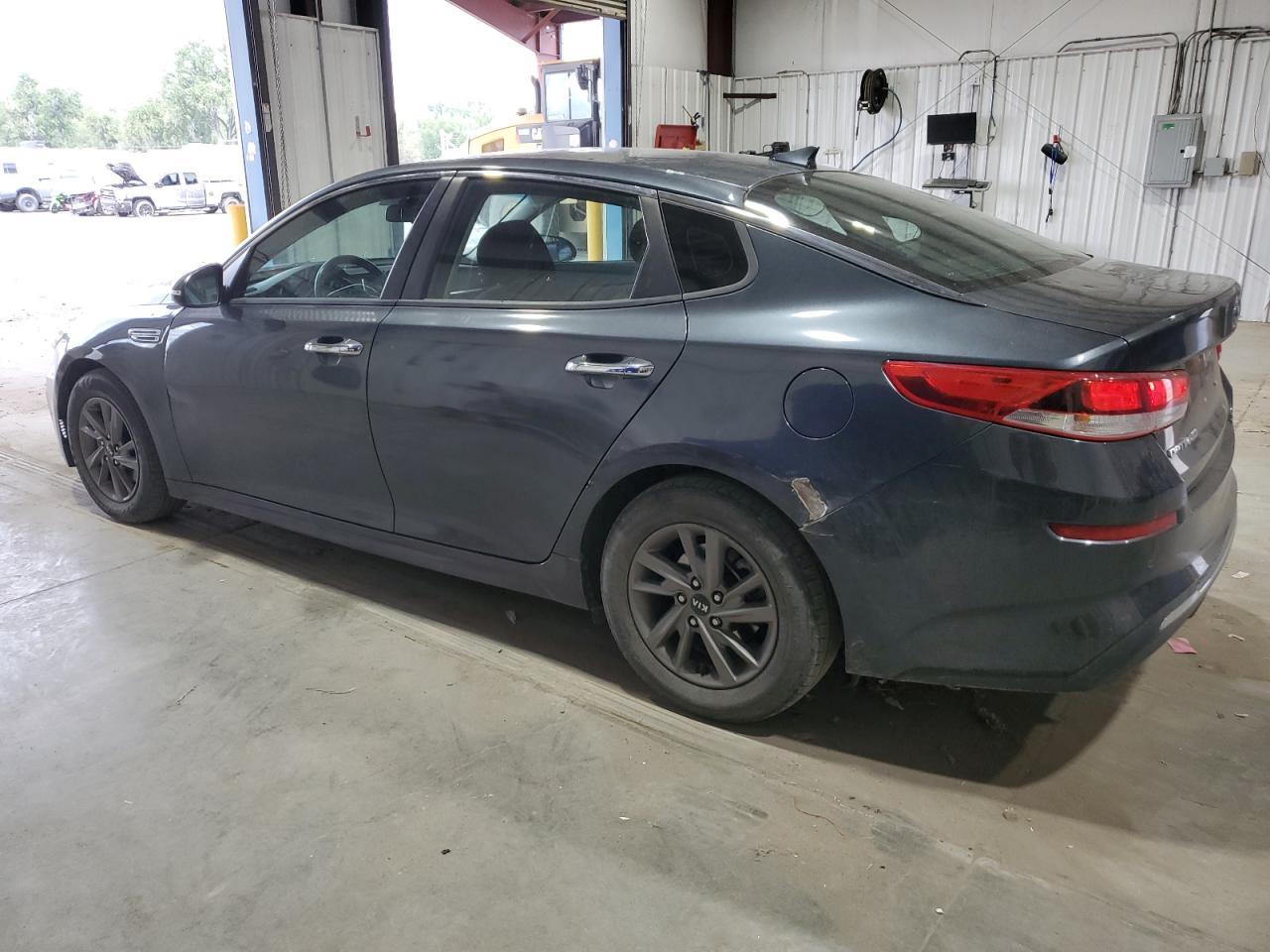 Kia Optima Lx Image 11