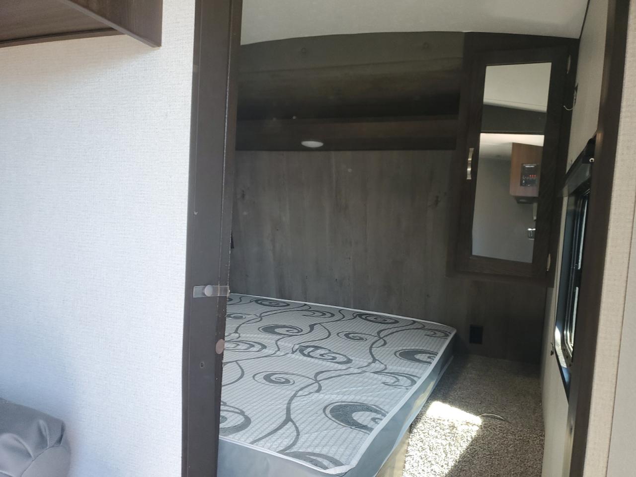 Keystone Springdale Image 6