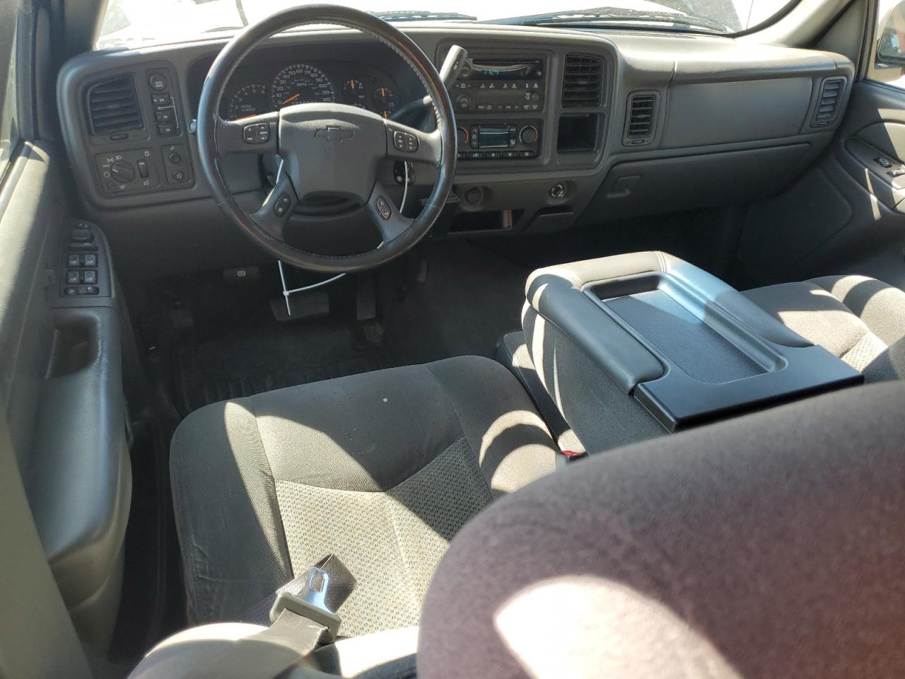 Chevrolet Silverado K1500 Heavy Dut K1500 Heavy Duty Image 8