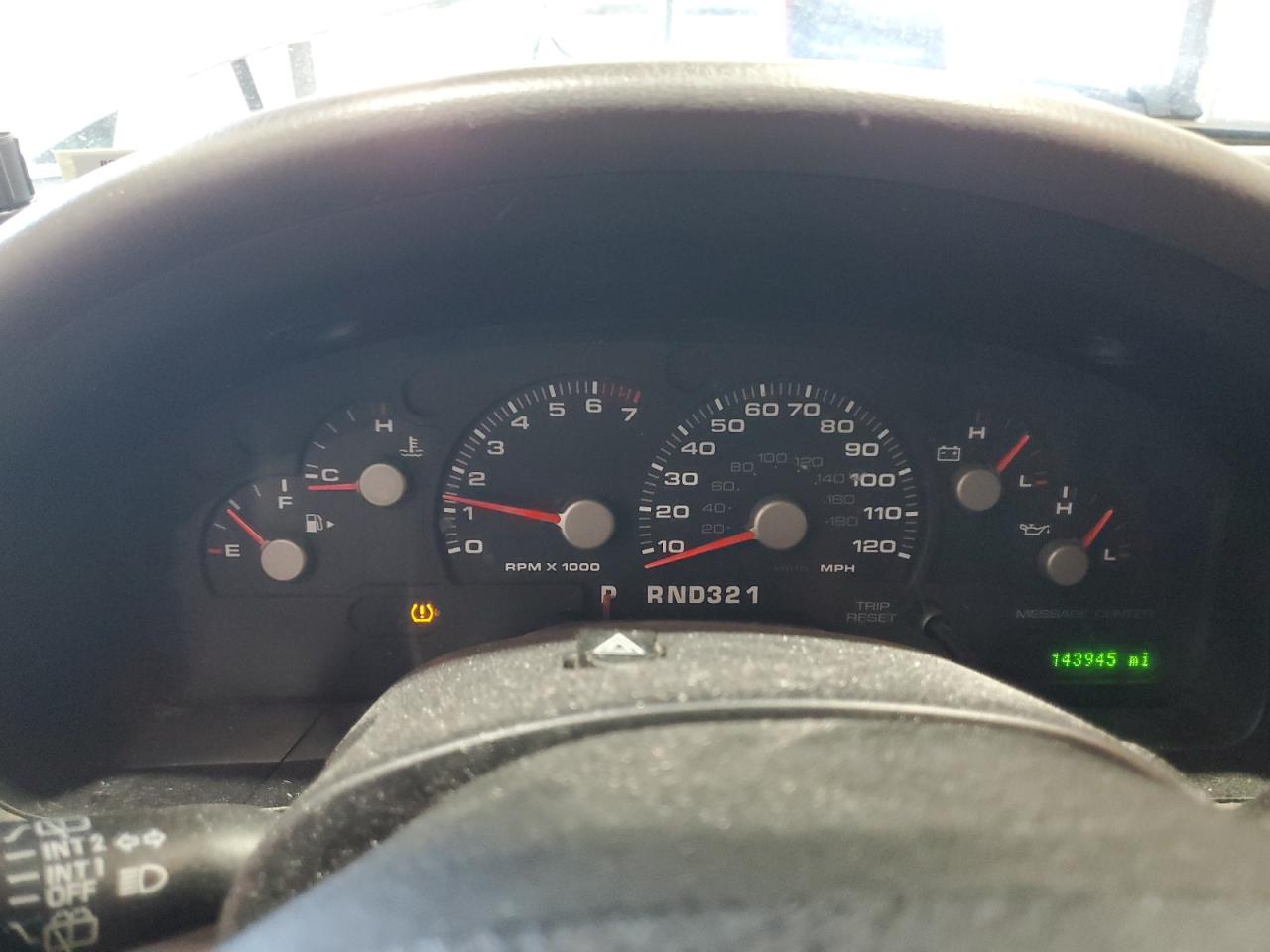 Ford Explorer Xlt Image 11