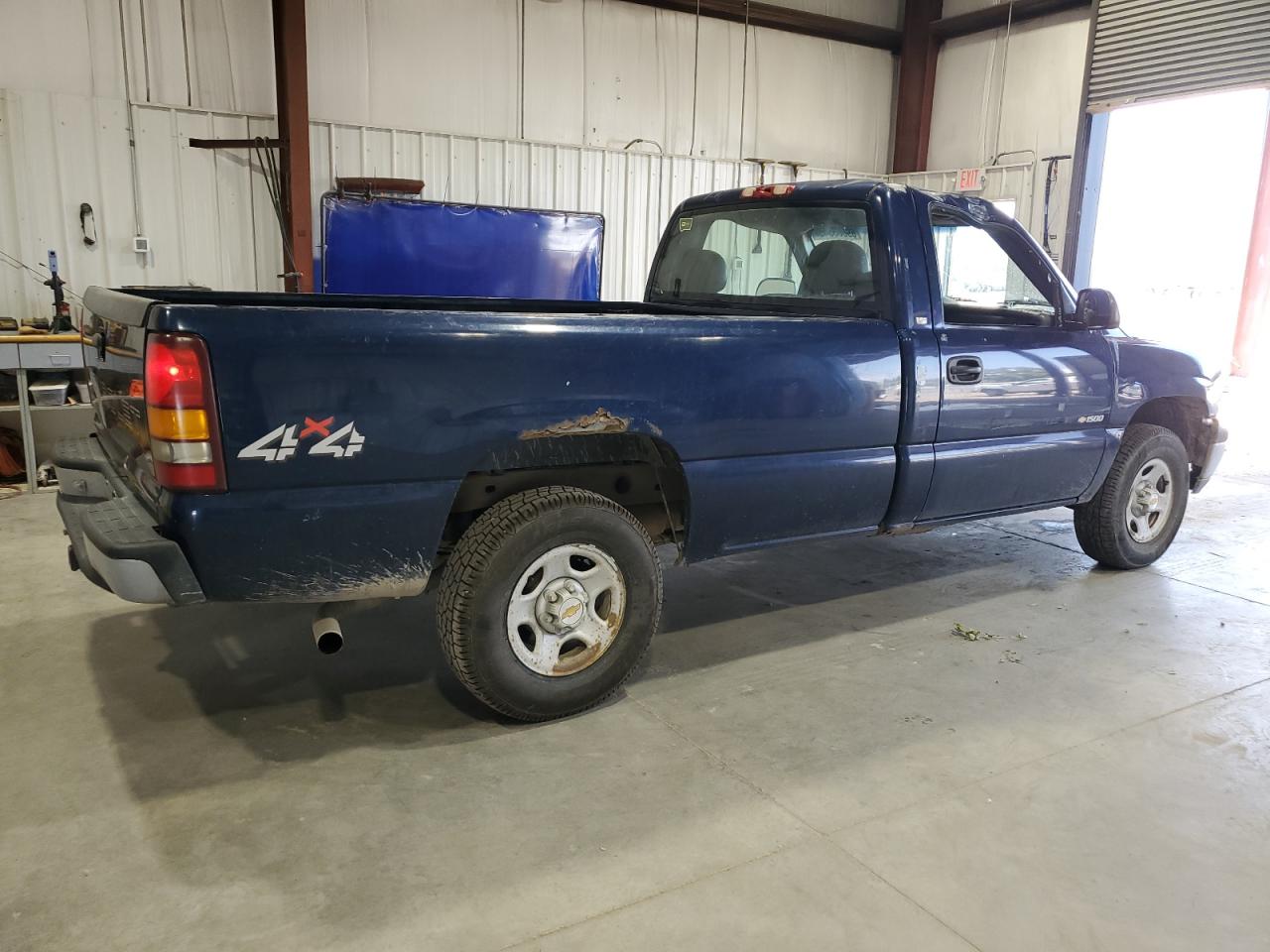 Chevrolet Silverado K1500 Image 12