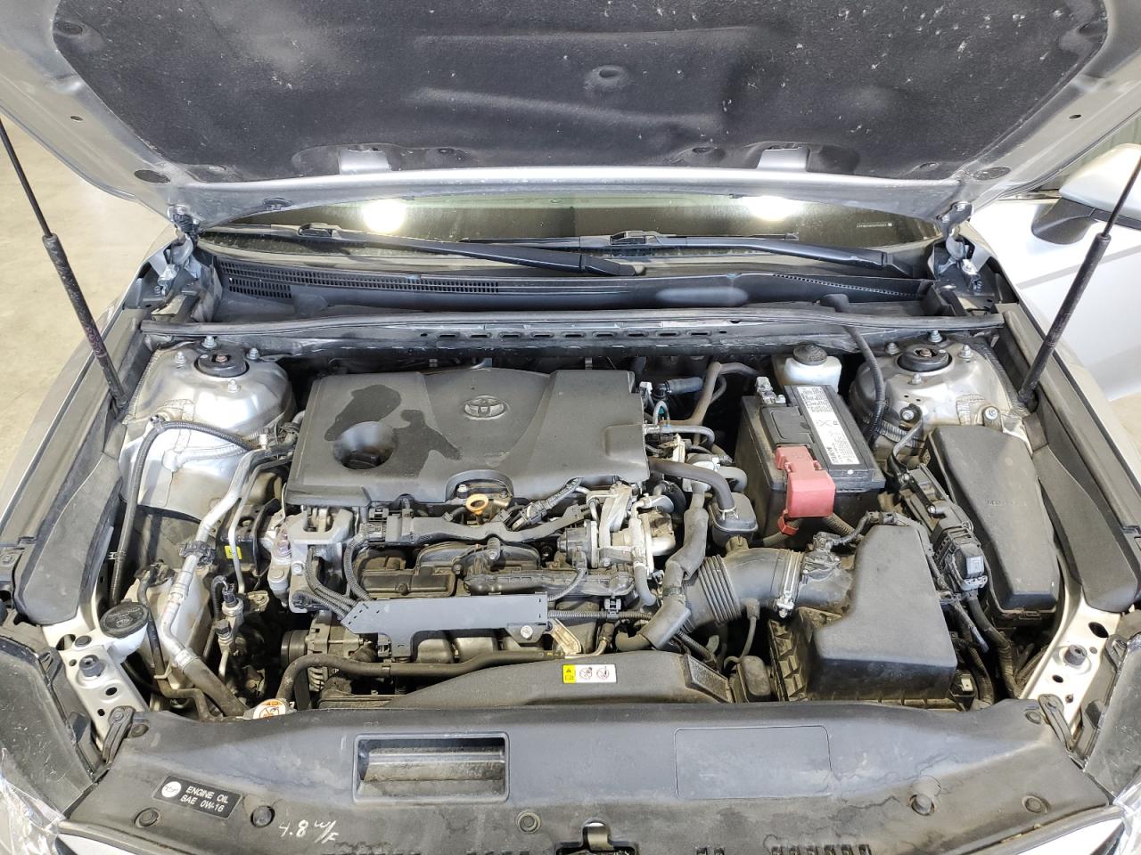 Toyota Camry L Image 12