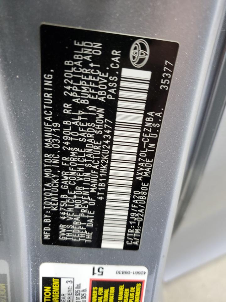 Toyota Camry L Image 8