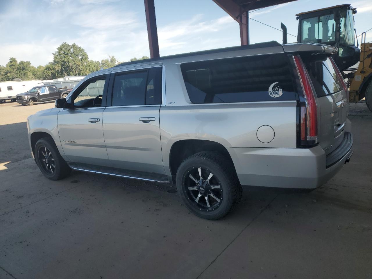 GMC Yukon K1500 Slt Image 10