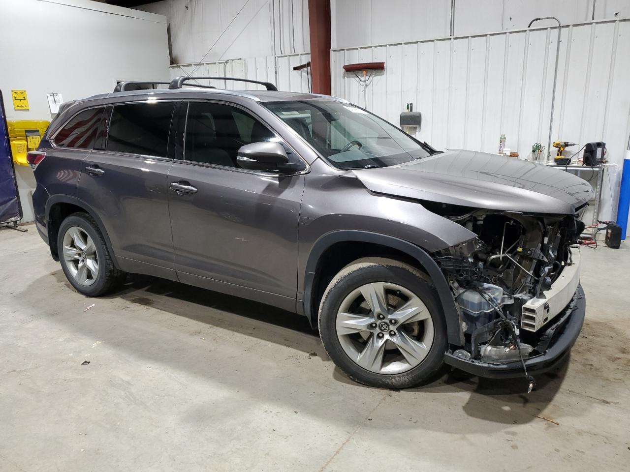 Toyota Highlander Limited Image 12