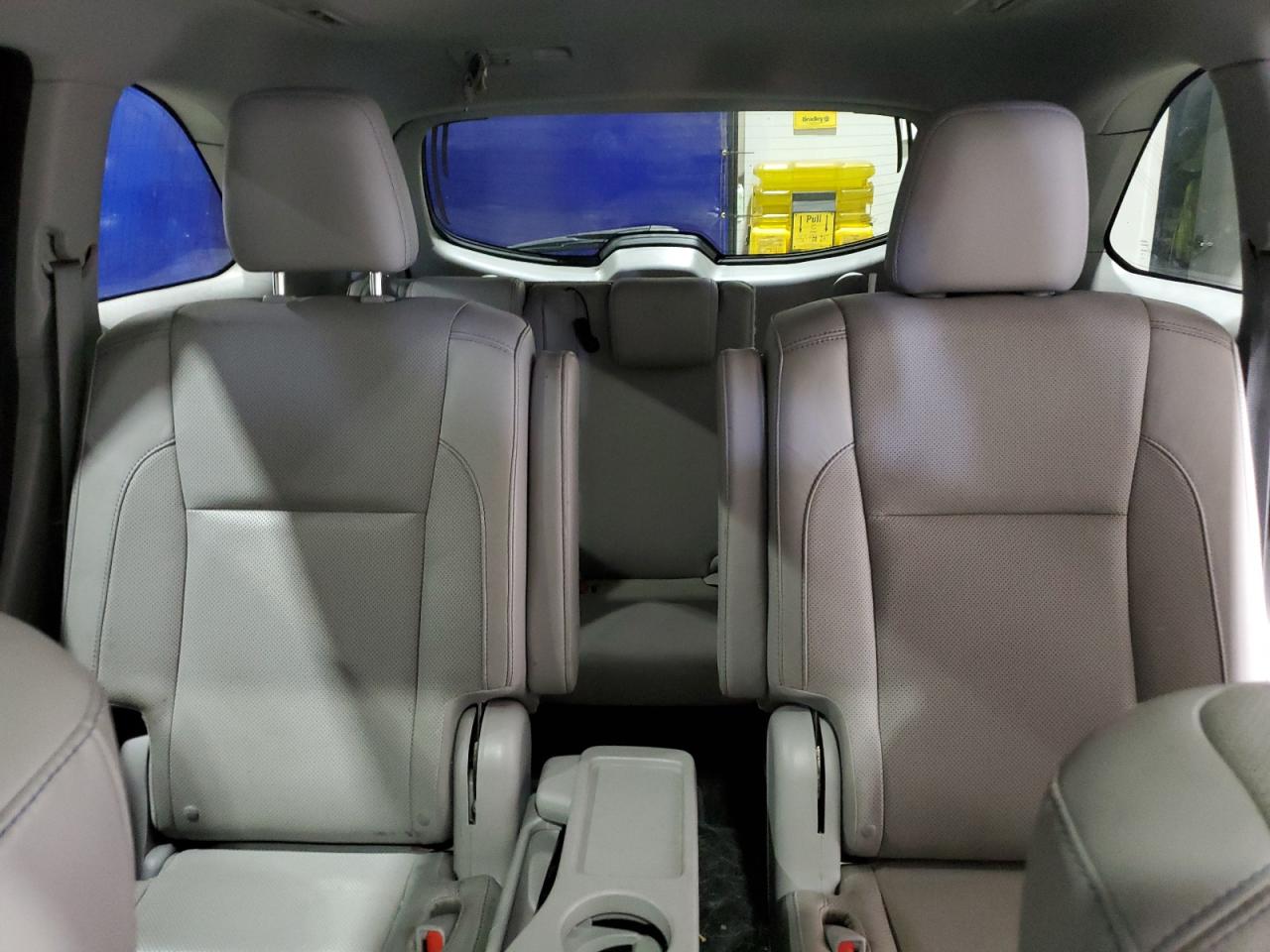 Toyota Highlander Limited Image 6