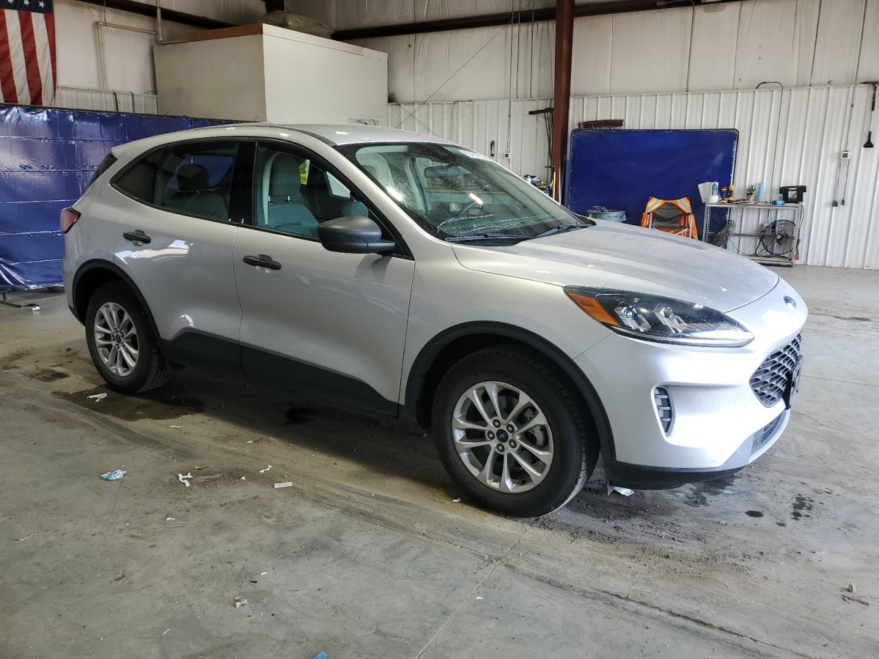 Ford Escape S Image 10