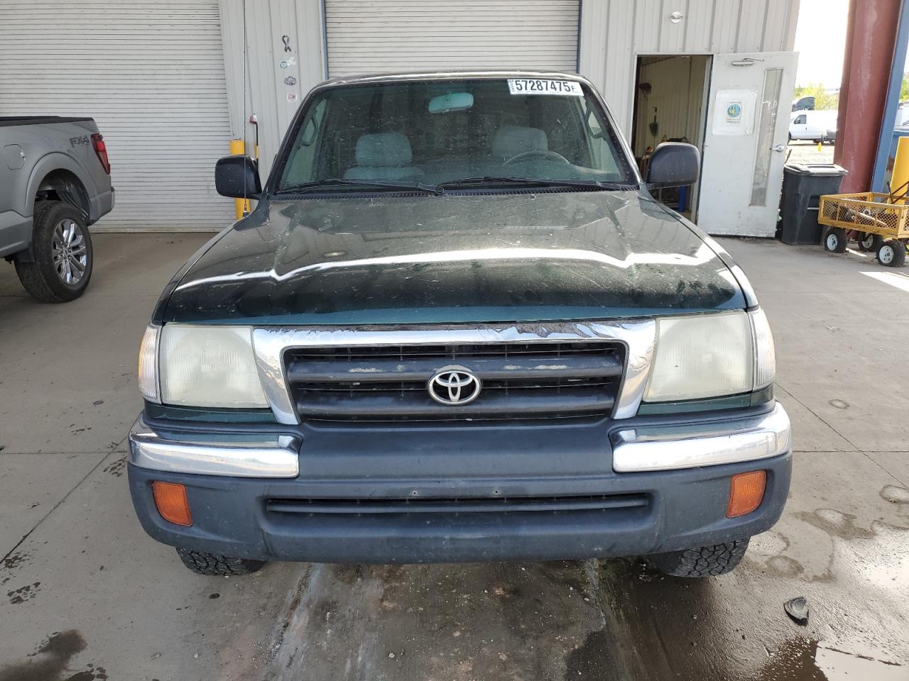Toyota Tacoma Xtracab Image 10