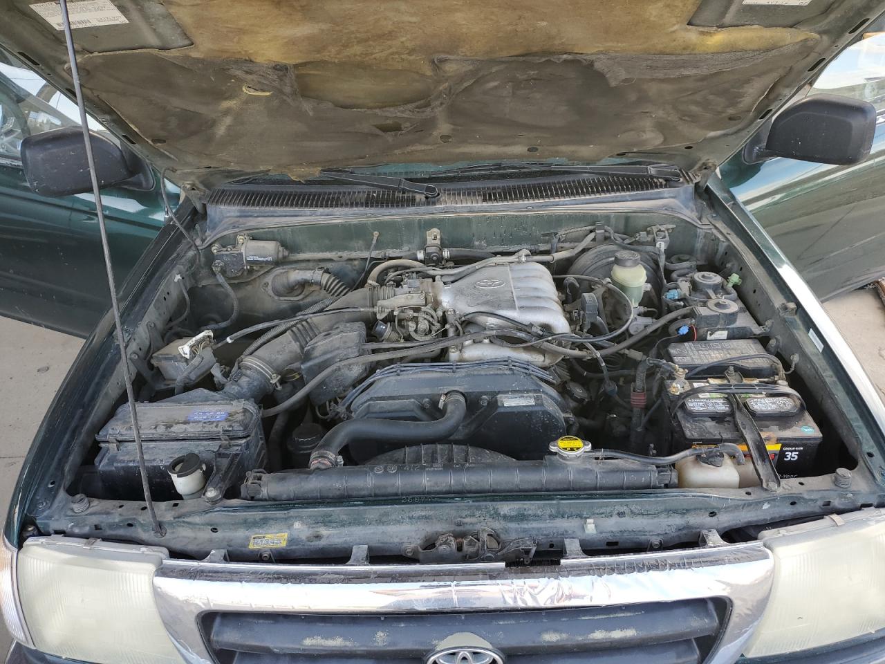 Toyota Tacoma Xtracab Image 8