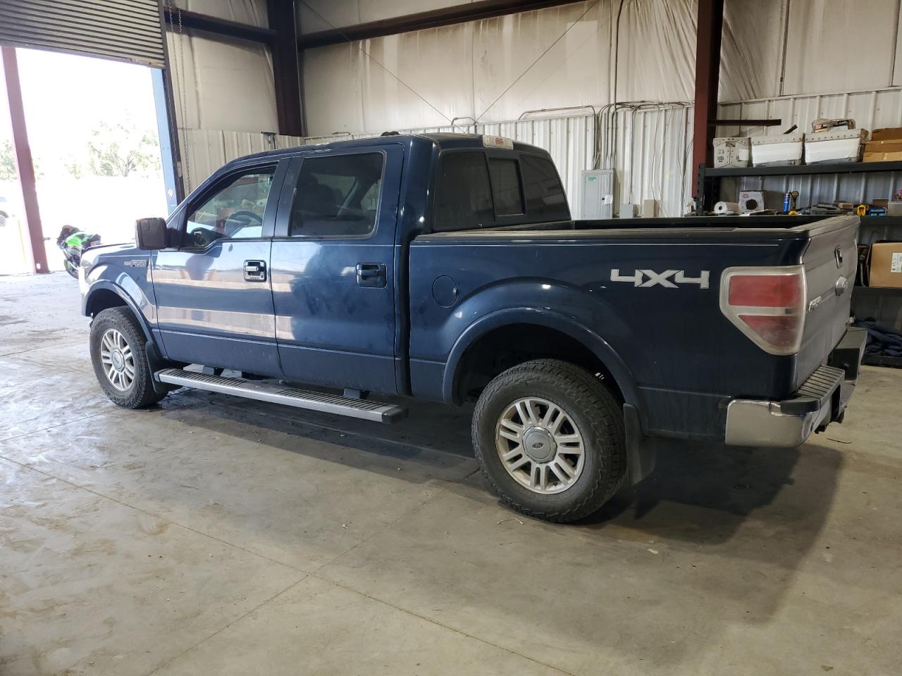 Ford F-150 Supercrew Image 3