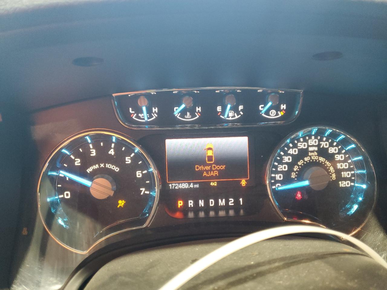 Ford F-150 Supercrew Image 11