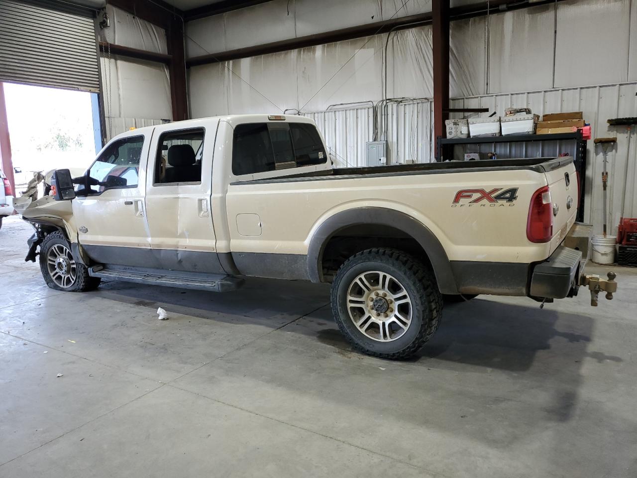 Ford F-350 Super Duty Image 2