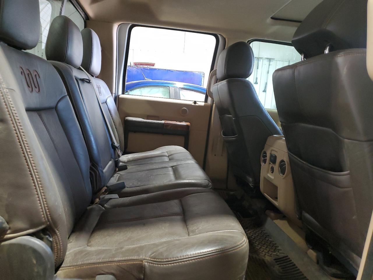 Ford F-350 Super Duty Image 12