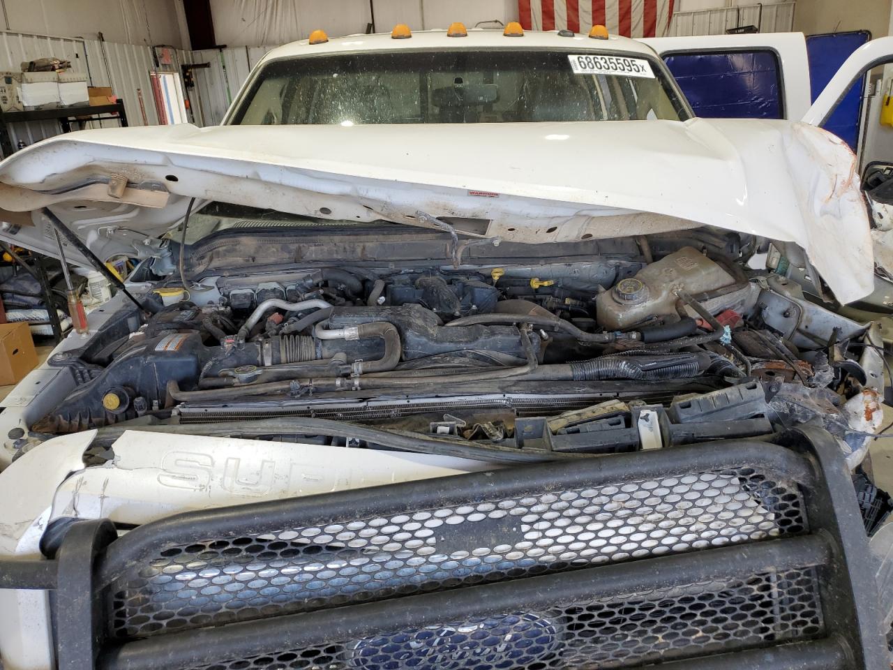 Ford F-350 Super Duty Image 9