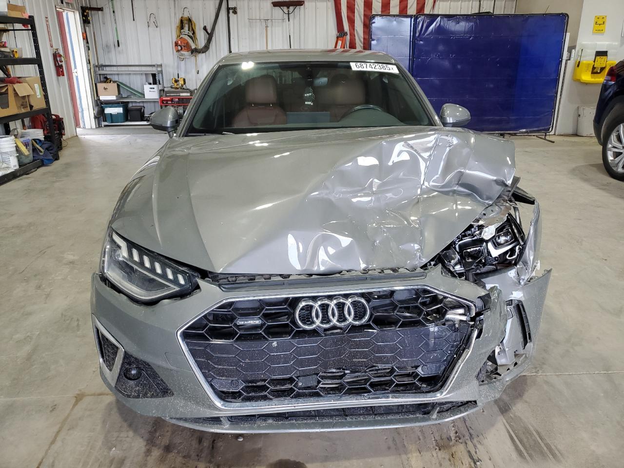 Audi A4 Premium Plus 45 Image 4