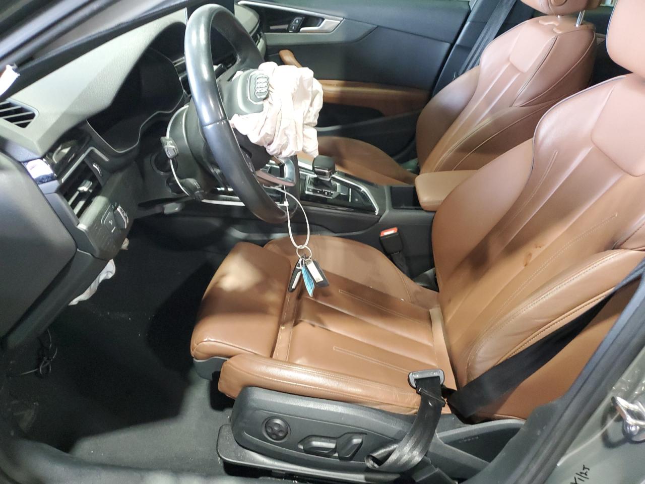 Audi A4 Premium Plus 45 Image 8