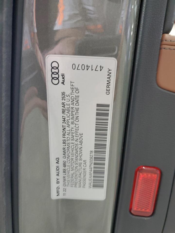 Audi A4 Premium Plus 45 Image 11