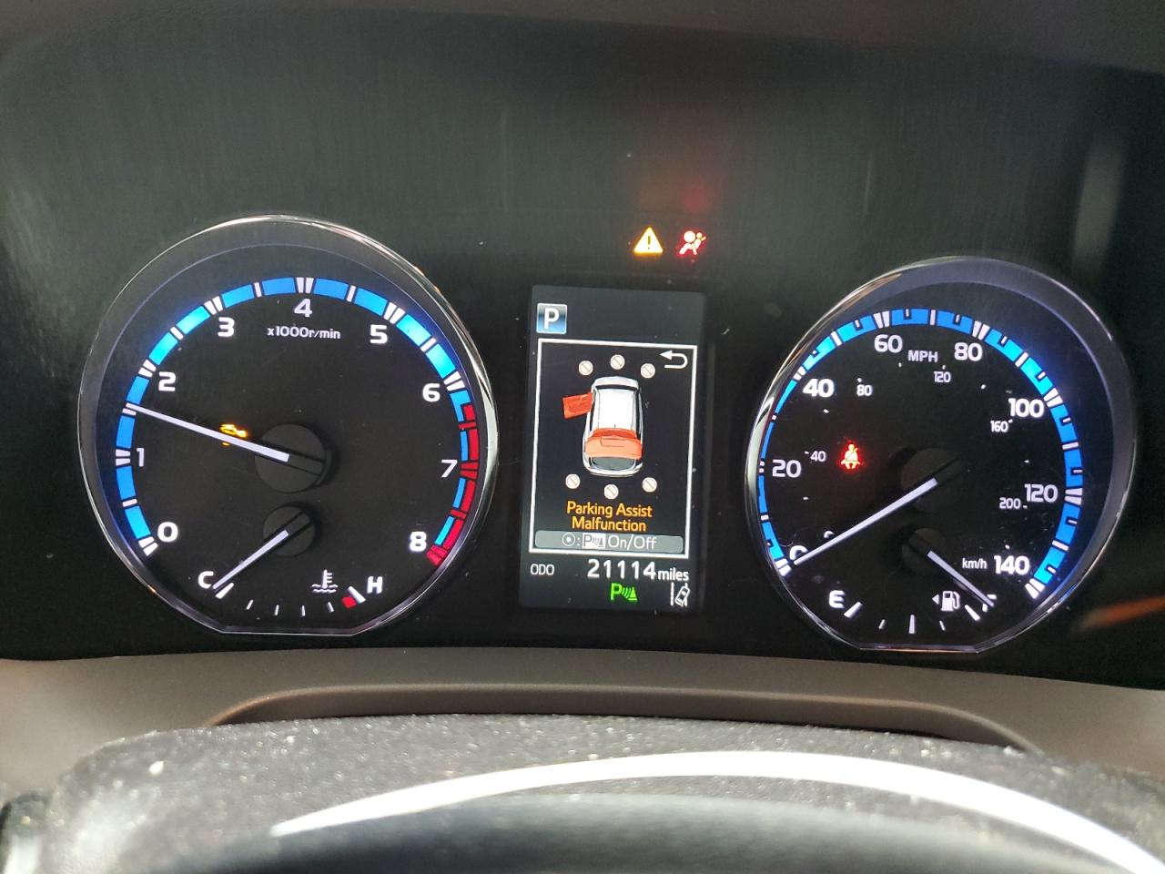 Toyota RAV4 Limited Image 6