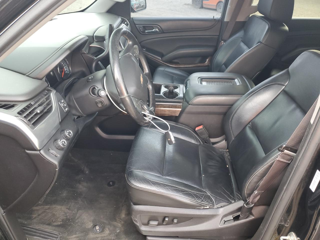 Chevrolet Suburban K1500 Lt Image 3